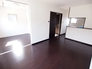 ファブール東力【2階】の居間