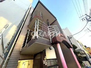 いちごパレス【1階】の外観