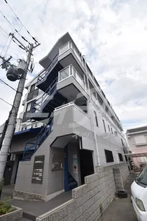 ホリウチビルの画像