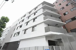 コスモリード新宿余丁町【5階】の外観