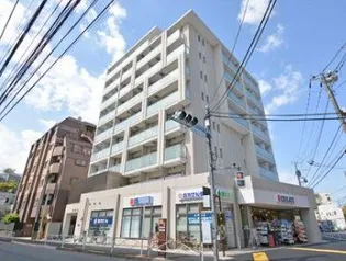 東京都世田谷区世田谷4【マンション】の外観