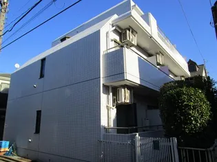 クラウンハウスの画像