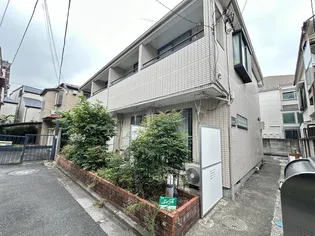 クリスタル温ハイツ【1階】の外観