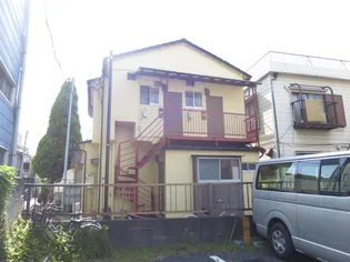 宇都木荘【2階】の外観