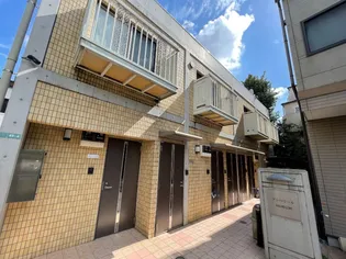 アンベリール中目黒【1階】の外観