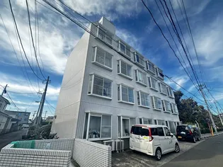 ベルシティ南小泉【3階】の外観