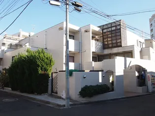 ラ・レジダンス・ド・エスパリエ【3階】の外観