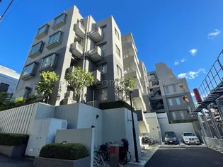 東京都世田谷区北沢1【マンション】の外観