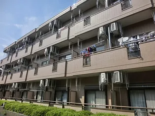 ツインアレー【2階】の外観