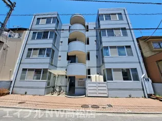 プルミエール【1階】の外観