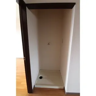 ニューレックアピオンII【2階】の内装