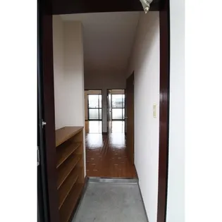 ニューレックアピオンII【2階】の玄関