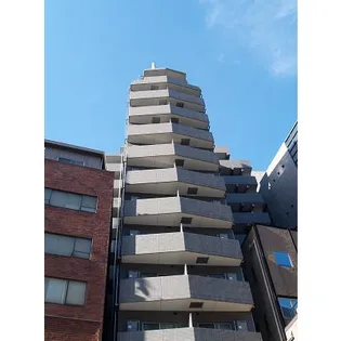 パレステュディオ三田 101号室【1階】の外観