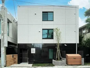 ウェルスクエアイズム下北沢WEST【1階】の外観