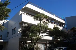 ヒルズ103【3階】の外観