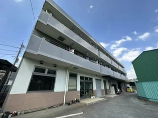 コート ドゥ ピエールの画像