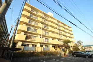 ファミール寿の画像