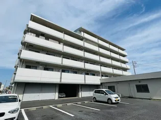 フレックス湘南石川【4階】の外観