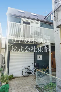 東京都武蔵野市西久保2【アパート】の外観