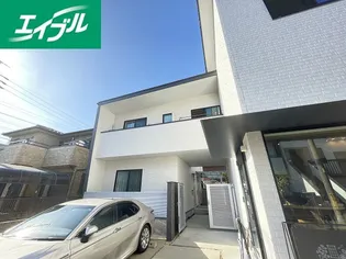 HOUSest【2階】の外観