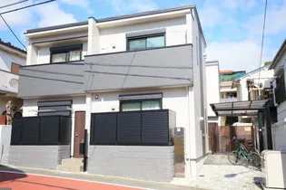 東京都新宿区若葉2【アパート】の外観