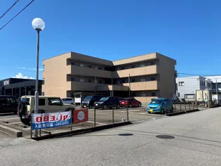 シェルブール【2階】の外観