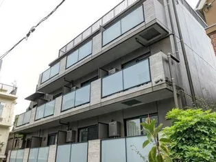 コスモリード渋谷神宮前【1階】の外観