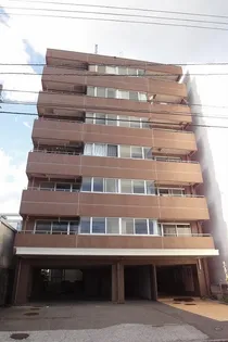 高知県高知市大川筋2【マンション】の外観