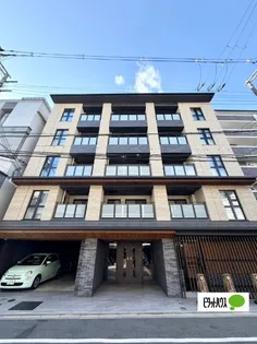 パラドール四条烏グレイス【3階】の外観