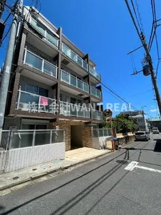 東京都中野区中野1【マンション】の外観