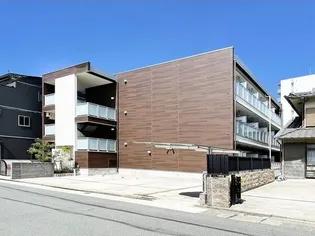 サンキエムの画像