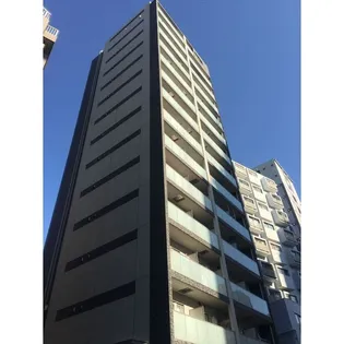ルクレ西新宿【7階】の外観