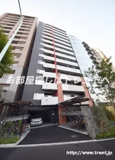 エステムプラザ市谷外濠公園【3階】の外観