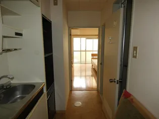 STEP1マンション【1階】の玄関