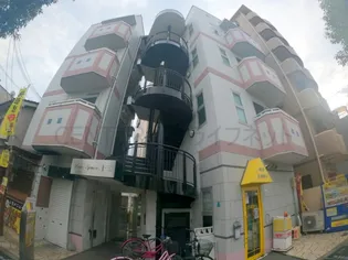 ライブスペース十三の画像