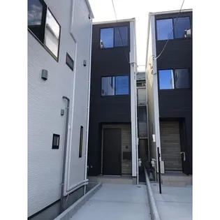 埼玉県さいたま市緑区東浦和6【一戸建】の外観