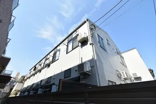 東京都調布市布田4【アパート】の外観