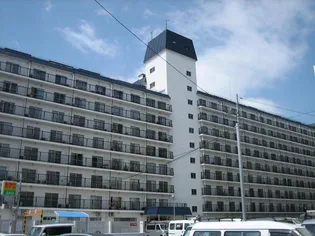 秀和幡ヶ谷レジデンス【7階】の外観