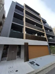 グランティアの画像