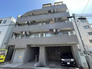 東京都中野区本町5【マンション】の外観