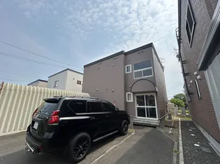 パ-クコ-トB【2階】の外観