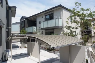 紅葉の庭Bの画像