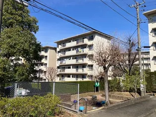 寺尾台住宅20号棟の画像