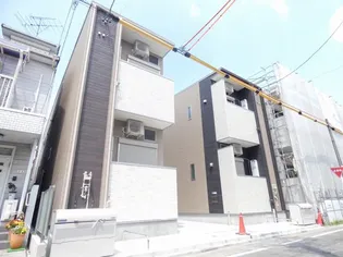 Reveur Ametrine【2階】の外観