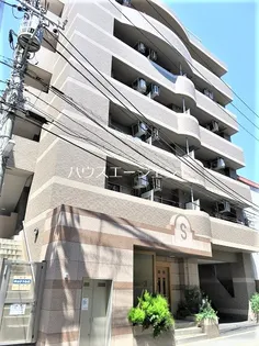 イーストパレス【3階】の外観