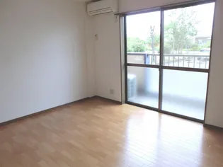 ベイシティ21【2階】の居間