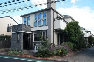 東京都世田谷区深沢7【一戸建】の外観