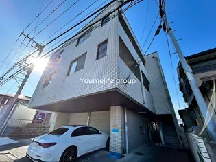 ロイヤルヒルズ石室【2階】の外観