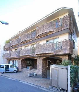 東京都港区西麻布4【マンション】の外観