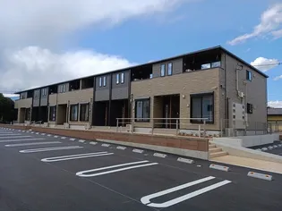山梨県甲府市大里町【アパート】の外観
